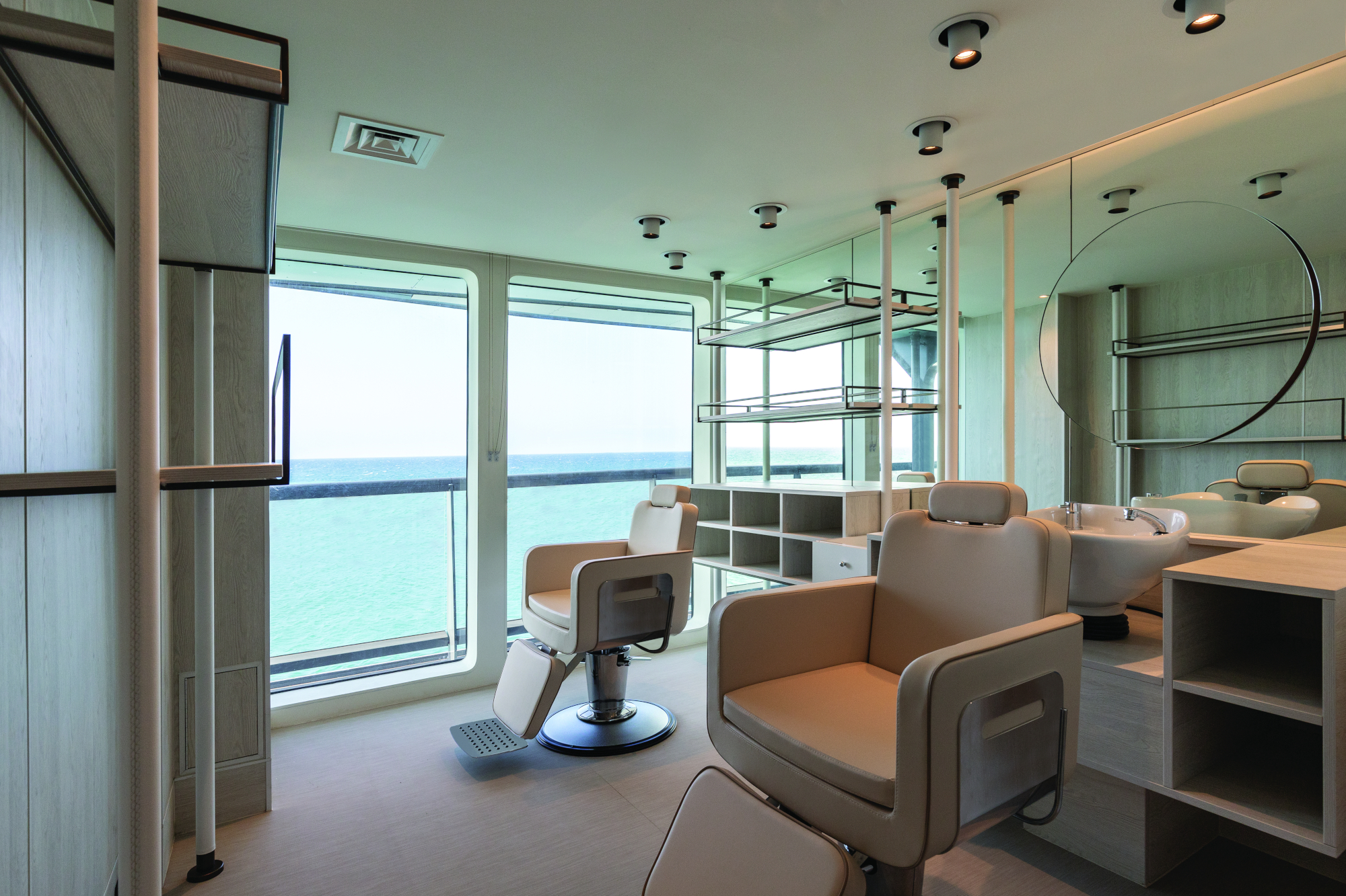 MyCruise Silversea Silver-Origin Offentlige-arealer Pool-spa2